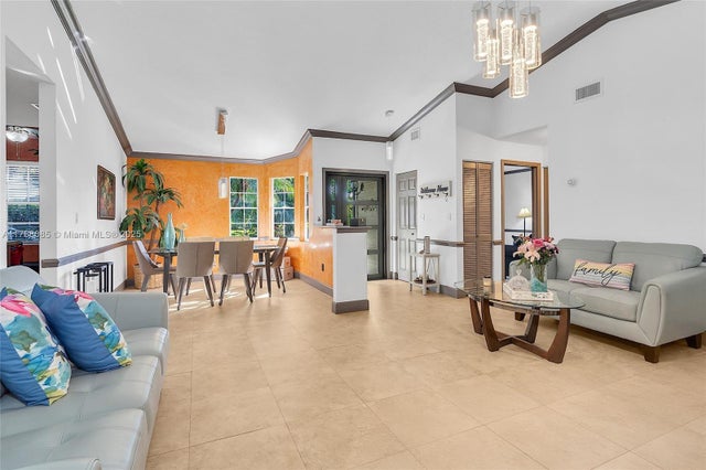 4 of 40 - 15031 Sw 154th Ter, Miami, FL