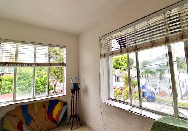 2 of 29 - 1021 Nw 3rd St 201, Miami, FL