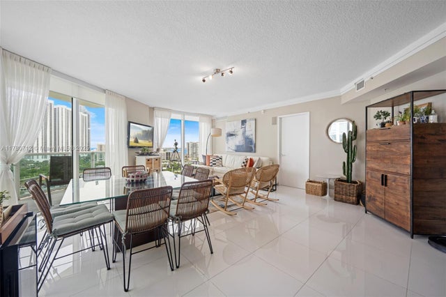 4 of 26 - 250 Sunny Isles Blvd 3-1505, Sunny Isles Beach, FL