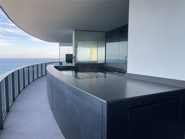 5 of 84 - 18555 Collins Ave 3705, Sunny Isles Beach, FL