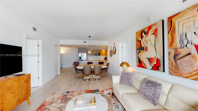 3 of 25 - 121 Ne 34th St 2607, Miami, FL