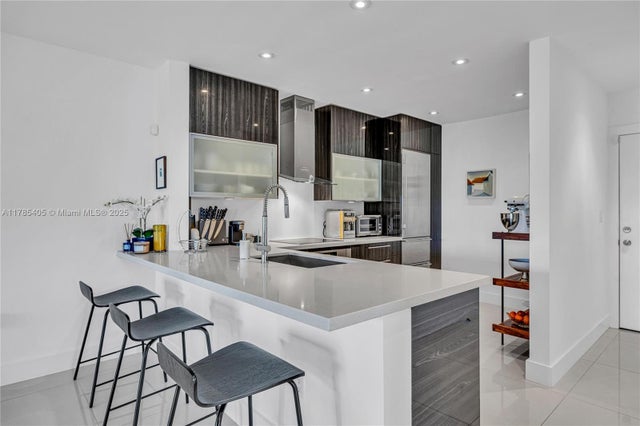 3 of 22 - 1120 99th St 302, Bay Harbor Islands, FL