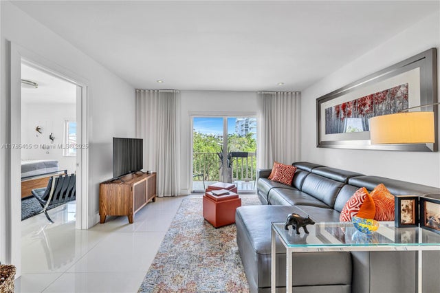 4 of 22 - 1120 99th St 302, Bay Harbor Islands, FL