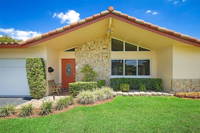 2 of 46 - 3971 Nw 108th Dr, Coral Springs, FL