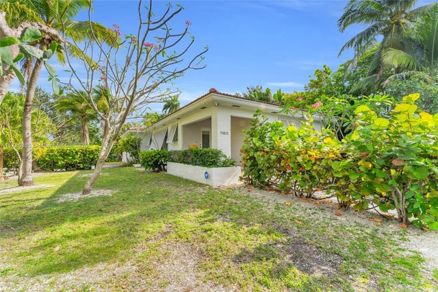 3 of 47 - 1165 Ne 105th St, Miami Shores, FL