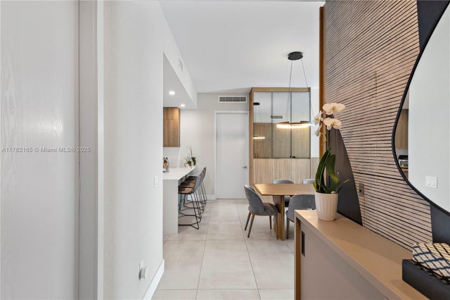 3 of 36 - 17550 Collins Ave 1404, Sunny Isles Beach, FL
