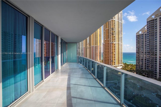 4 of 36 - 17550 Collins Ave 1404, Sunny Isles Beach, FL