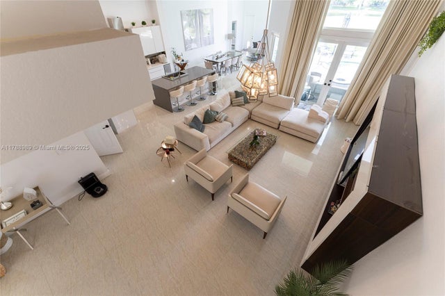 5 of 42 - 4021 E Lake Estates Dr, Davie, FL