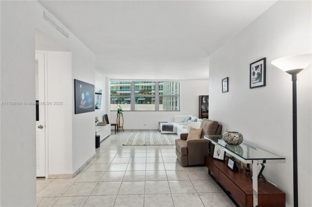 1 of 27 - 5055 Collins Ave 5f, Miami Beach, FL