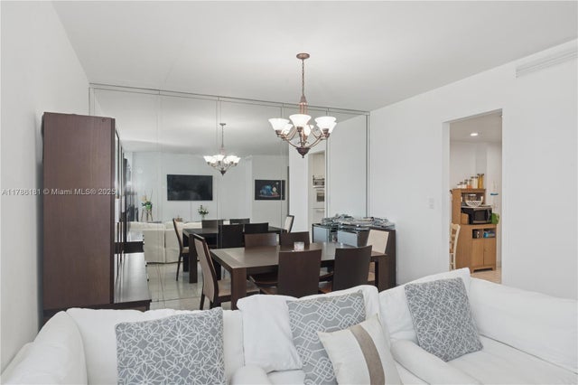 5 of 27 - 5055 Collins Ave 5f, Miami Beach, FL