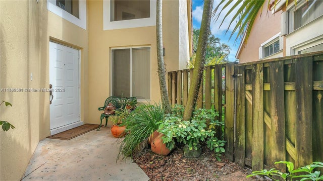 5 of 42 - 10132 Nw 4th Street, Plantation, FL