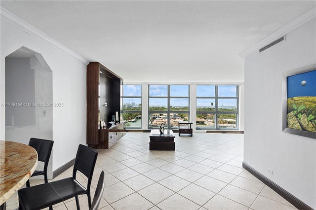 1 of 36 - 5055 Collins Ave 10j, Miami Beach, FL