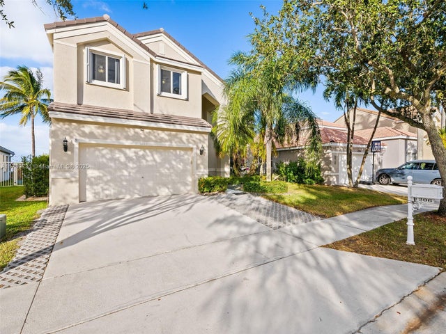 3 of 47 - 1206 Falls Blvd, Weston, FL