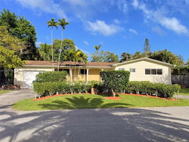 1 of 29 - 5965 Sw 64th Pl, South Miami, FL
