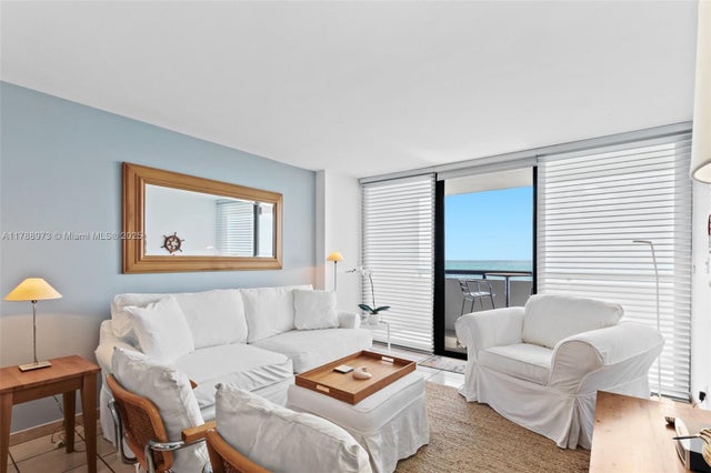 2555 Collins Ave 805, Miami Beach