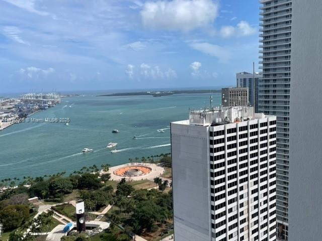 4 of 25 - 253 Ne 2nd St 3807, Miami, FL