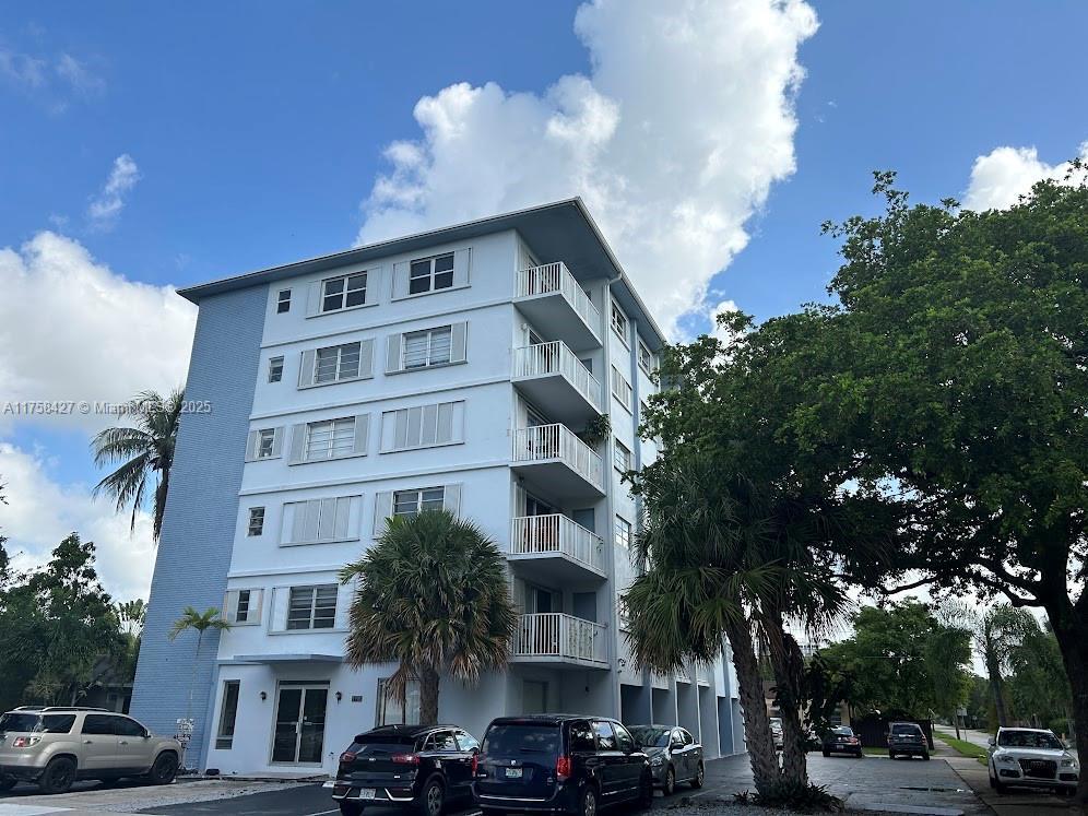 1701 Washington St 503, Hollywood