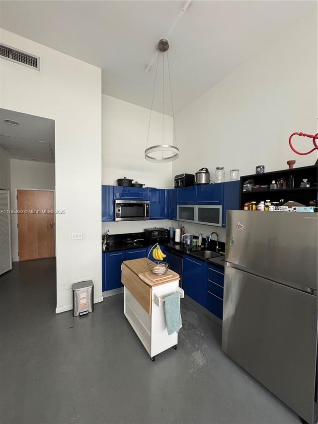5 of 22 - 253 Ne 2nd St 324, Miami, FL