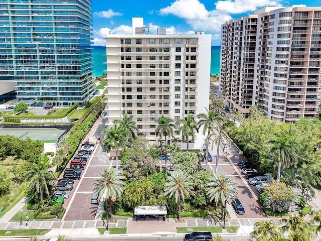 3 of 32 - 10185 Collins Ave 1003, Bal Harbour, FL