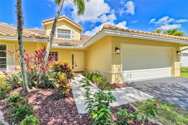 3 of 45 - 3562 W Southern Orchard Rd W, Davie, FL