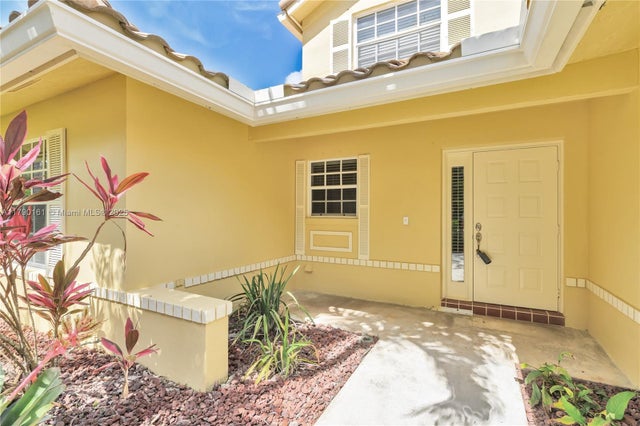4 of 45 - 3562 W Southern Orchard Rd W, Davie, FL