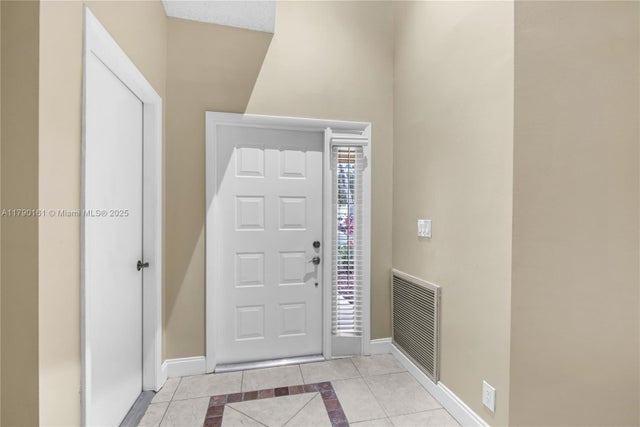 5 of 45 - 3562 W Southern Orchard Rd W, Davie, FL