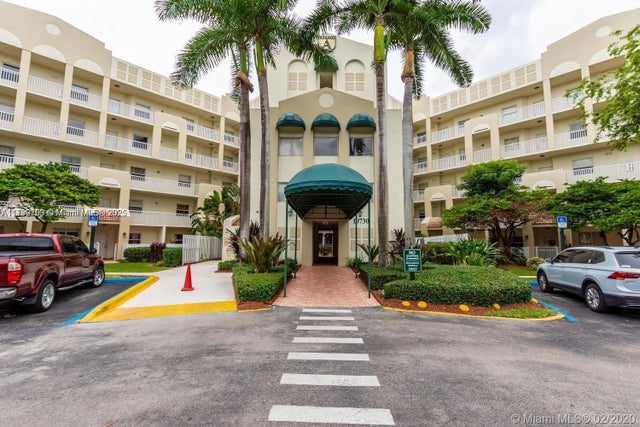 1 of 47 - 10730 Nw 66 101, Doral, FL