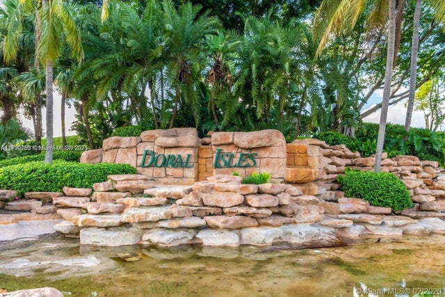 2 of 47 - 10730 Nw 66 101, Doral, FL