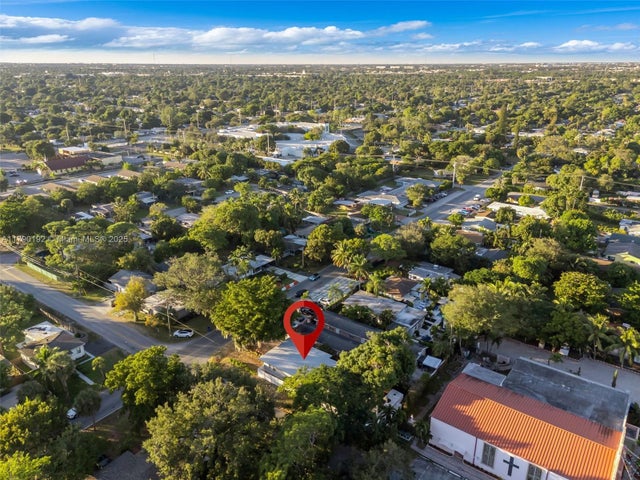 2 of 43 - 1100 Nw 7th Ave, Fort Lauderdale, FL