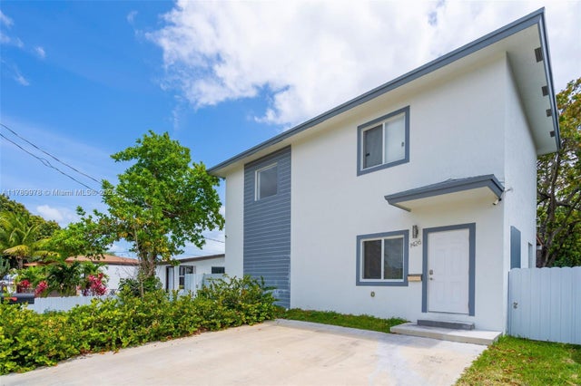 2 of 15 - 1426 Nw 74th St, Miami, FL