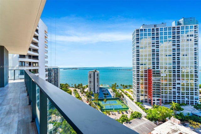 1451 Brickell Ave 1803, Miami