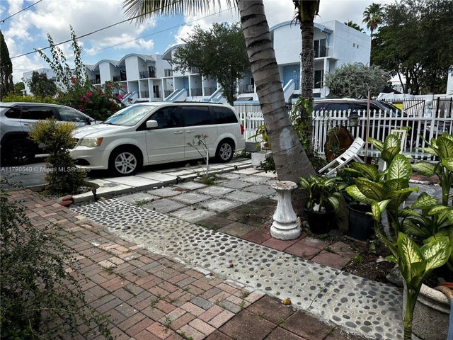 4 of 54 - 1446 Nw 61st St, Miami, FL