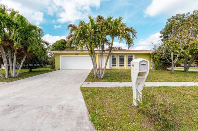 1 of 20 - 6351 Moonstone Way, Delray Beach, FL