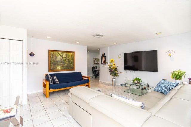 5 of 23 - 5244 Sw 134th Ct, Miami, FL