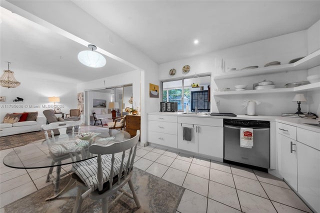 5 of 26 - 16823 Sw 113th Ave V41342, Miami, FL
