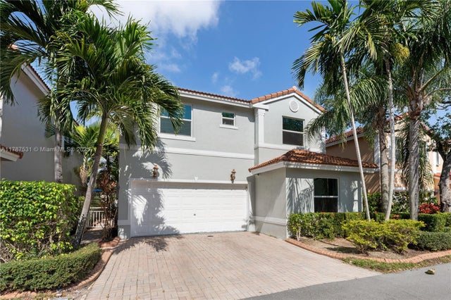 1 of 48 - 920 Scarlet Oak Ter, Hollywood, FL