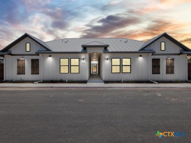 930 S Eagle Street 104, Fredericksburg