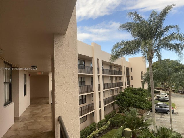 3 of 20 - 10360 Nw 30th Ct 303, Sunrise, FL
