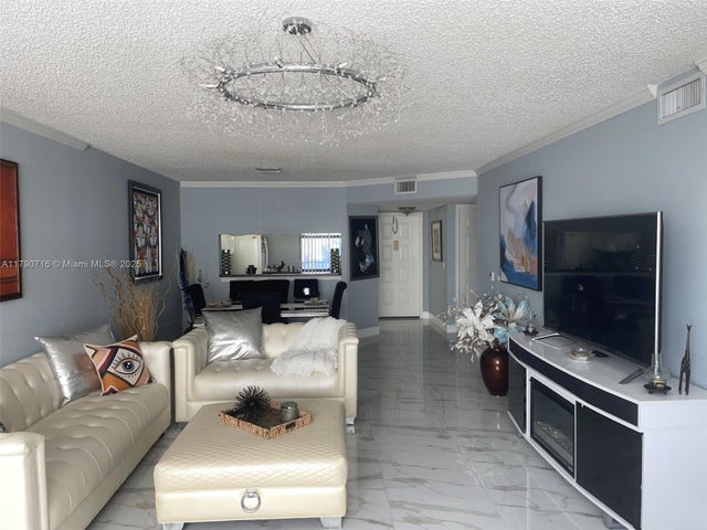 5 of 20 - 10360 Nw 30th Ct 303, Sunrise, FL