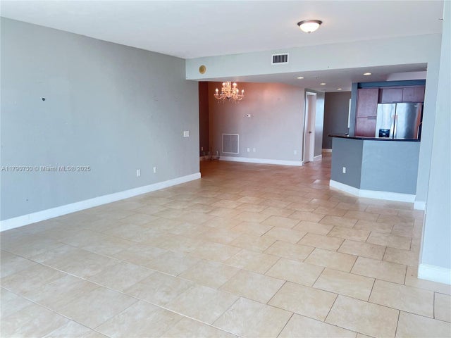 5 of 29 - 15051 Royal Oaks Ln 2301, North Miami, FL