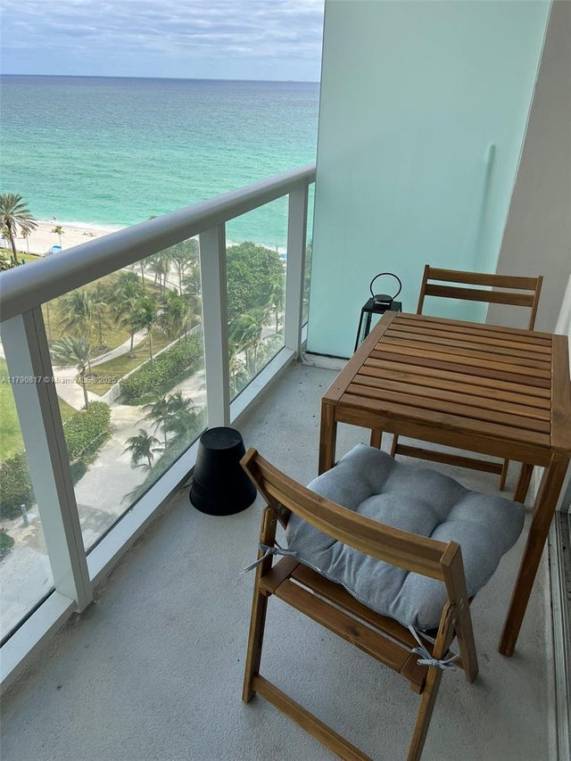 2 of 14 - 19201 Collins Ave 1025, Sunny Isles Beach, FL