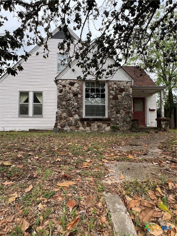 506 Edgar Street, Yoakum