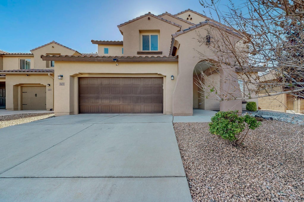 8740 Abierto Vista Circle, Albuquerque