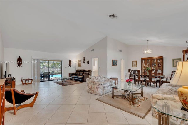 3 of 34 - 16745 Sw 74th Ct, Palmetto Bay, FL