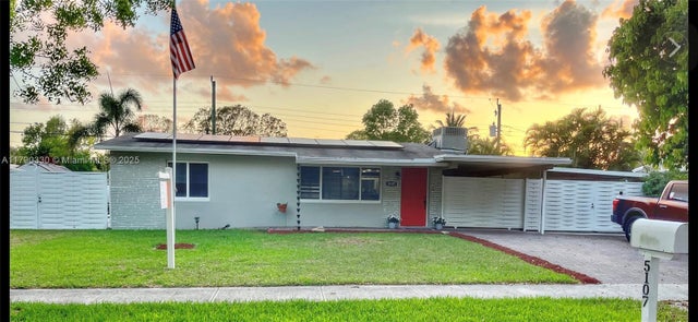 1 of 27 - 5107 Sw 92nd Ave, Cooper City, FL