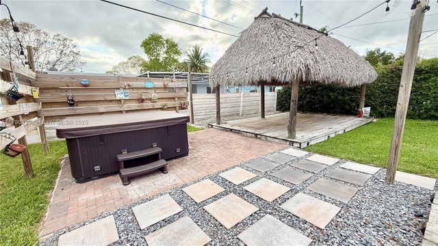 2 of 27 - 5107 Sw 92nd Ave, Cooper City, FL
