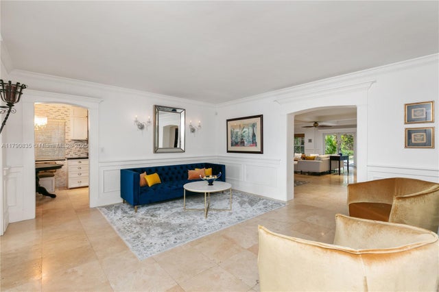 5 of 52 - 1075 Ne 89th St, Miami, FL