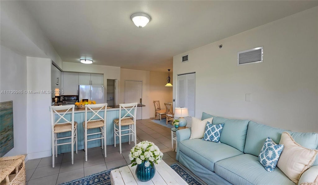 11060 Sw 196th St 407, Cutler Bay