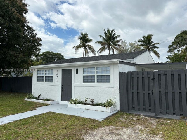 1 of 30 - 1421 Nw 1st Ave, Fort Lauderdale, FL