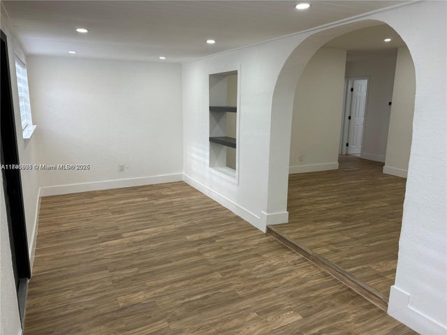 5 of 30 - 1421 Nw 1st Ave, Fort Lauderdale, FL